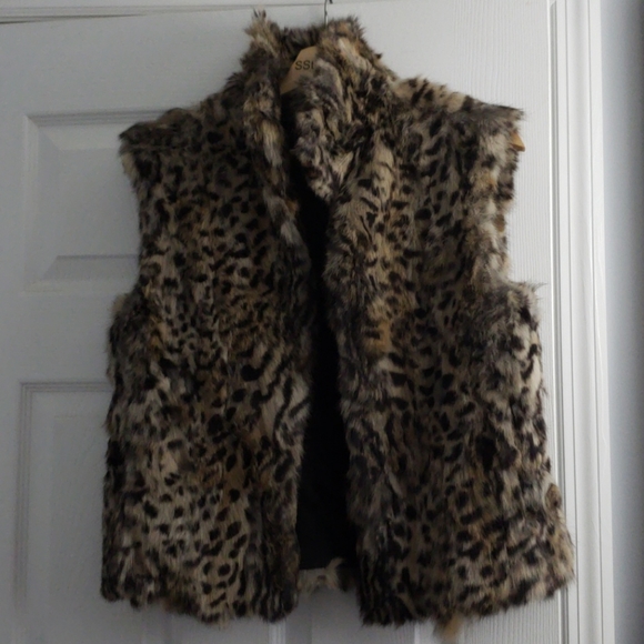 Sale Adrienne Landau Animal Print Vest - Picture 11 of 12